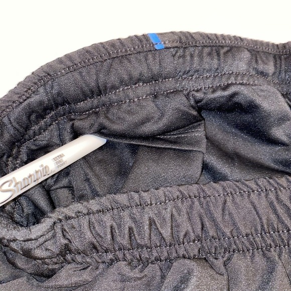 ASICS 92 Mens XXL 2XL Running Short Black Blue Hidden Pocket NWT MS1058-9060 - Picture 5 of 7